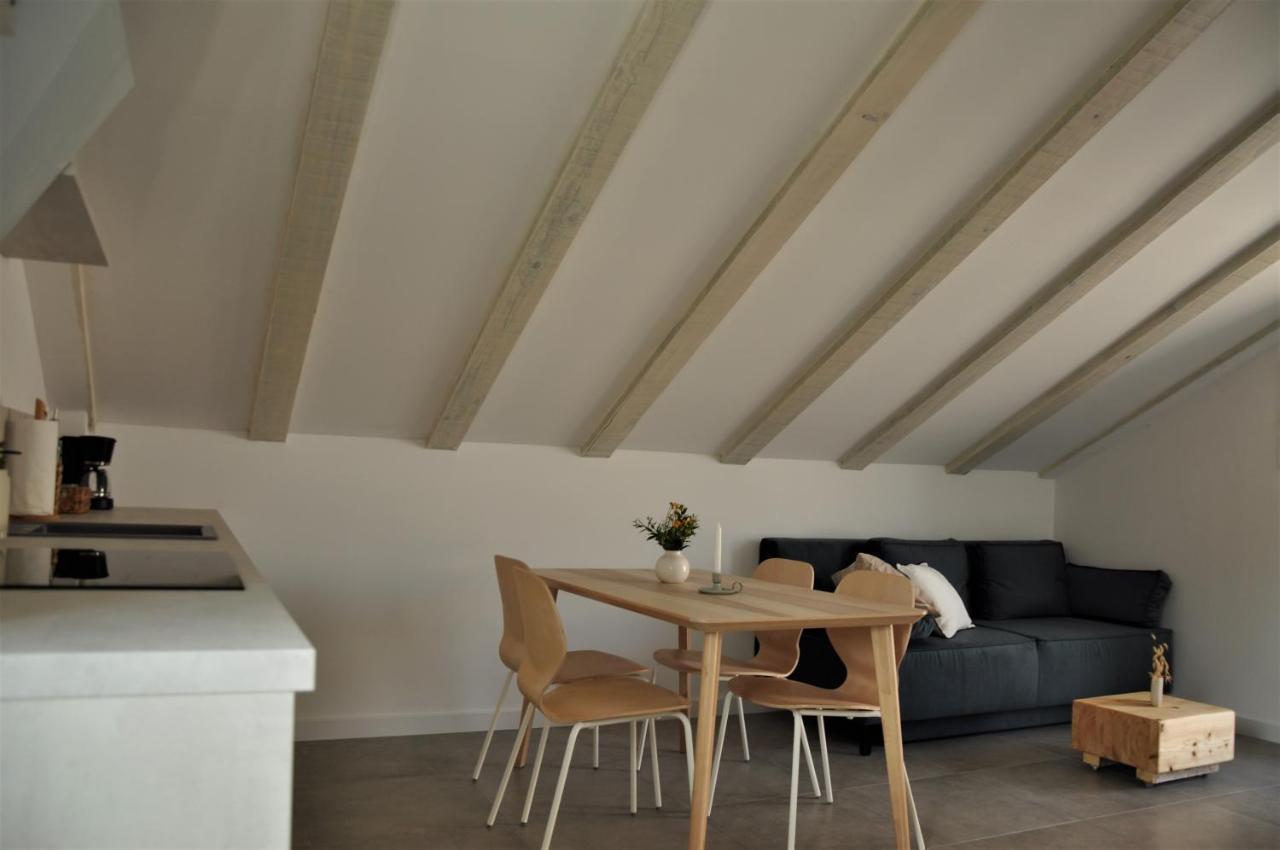 Apartma Sol Luxury Near The With Shared Heated Pool