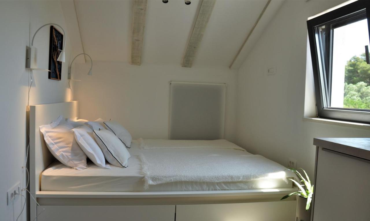 Sol Luxury Near The With Shared Heated Pool *