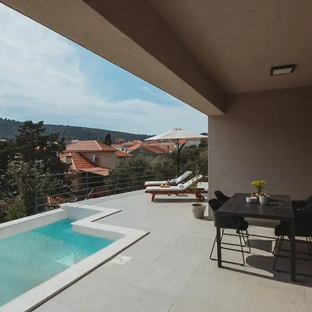 Sol Luxury Residence Near The Beach With Shared Heated Pool Bozava Exterior photo