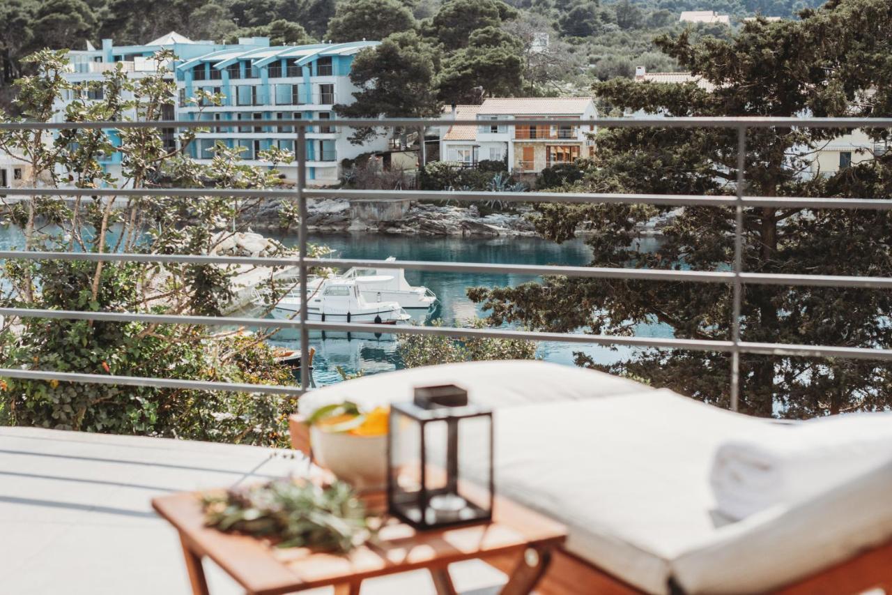 Apartamento Sol Luxury Near The With Shared Heated Pool